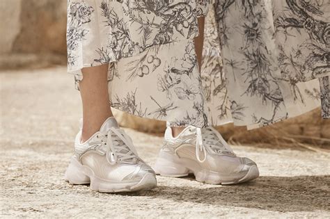 dior sneaker 2022|Dior Releases New Vibe Sneakers in Gold & Silver .